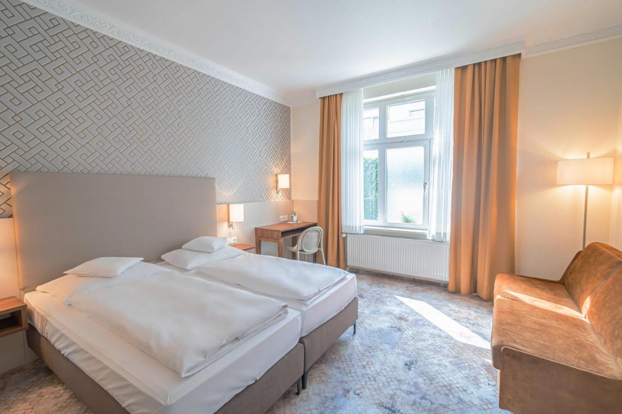 Hotel Villa Am Kurpark 바트 홈부르크 포어 데어 회에 외부 사진