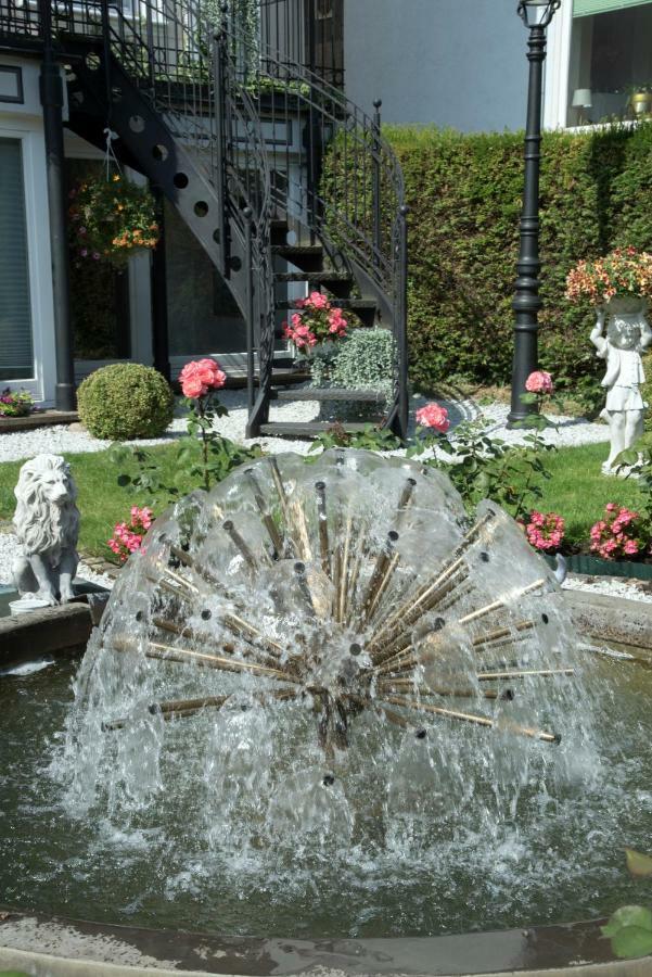 Hotel Villa Am Kurpark 바트 홈부르크 포어 데어 회에 외부 사진